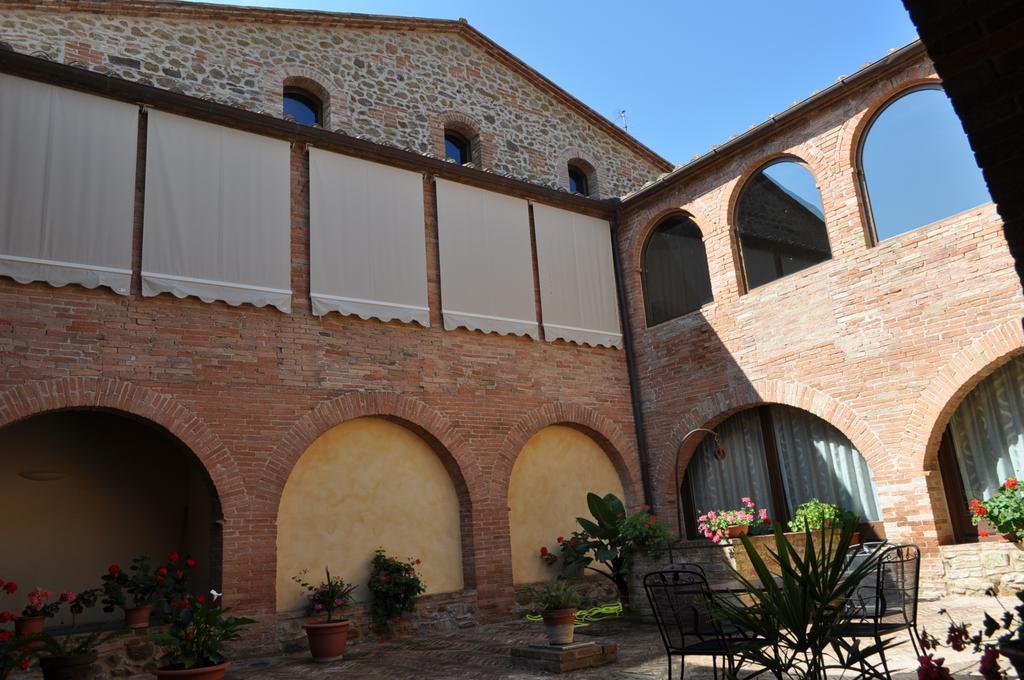 Antica Grancia Di Quercecchio Apartment Монталчино Екстериор снимка