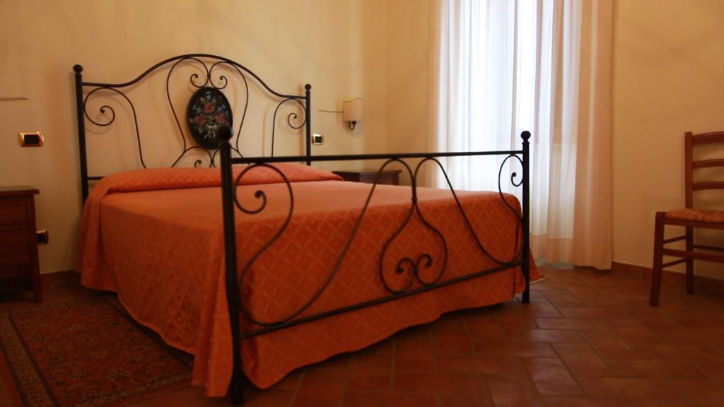 Antica Grancia Di Quercecchio Apartment Монталчино Екстериор снимка