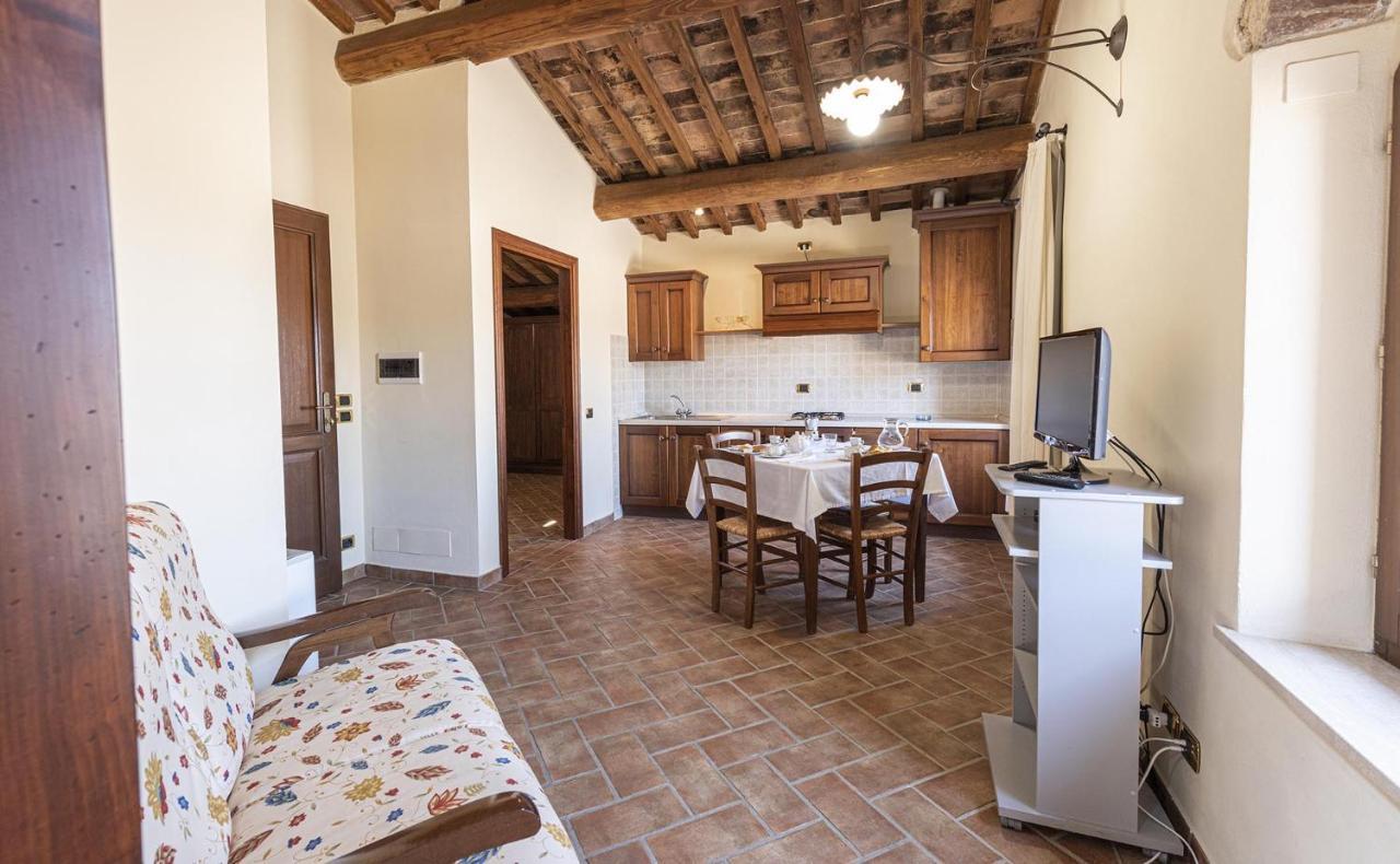 Antica Grancia Di Quercecchio Apartment Монталчино Екстериор снимка