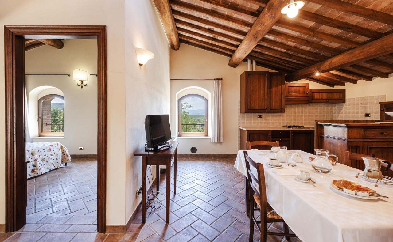 Antica Grancia Di Quercecchio Apartment Монталчино Екстериор снимка